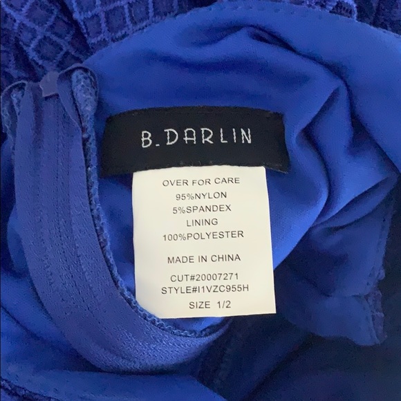 Lace Dress - Picture 3 of 3